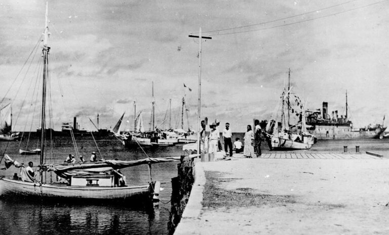 Amelia Earhart May Have Survived Crash-Landing, Newly Discovered Photo Suggests